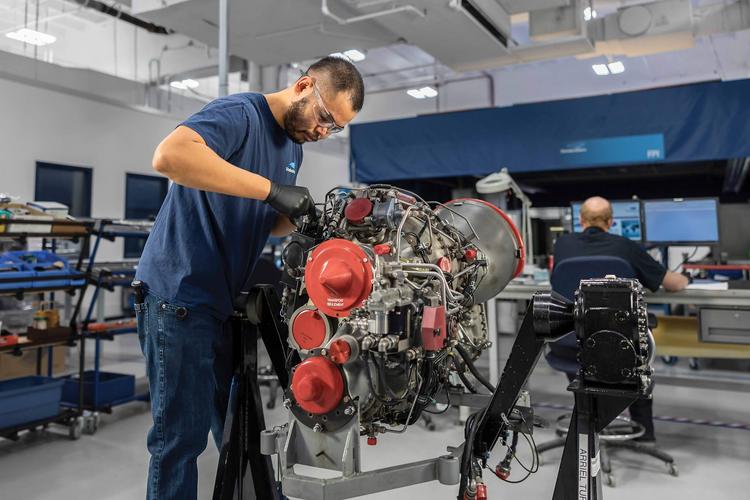 StandardAero’s Rotorcraft Excellence Sets Stage for Advanced Air Mobility Investment Surge