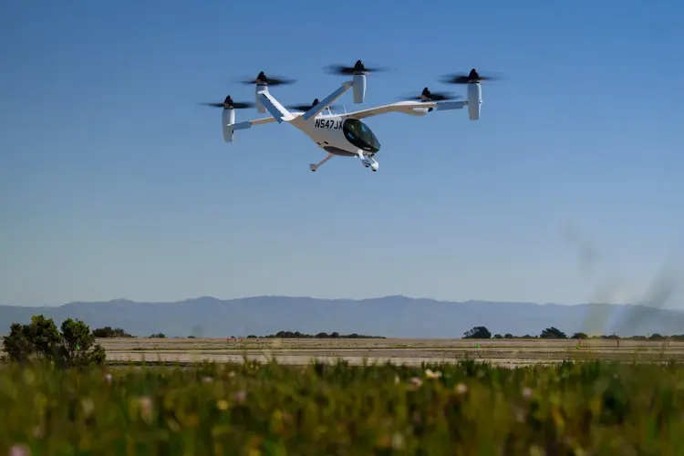 Joby Aviation’s First FAA-Conforming eVTOL Aircraft Takes Flight: A Landmark for Urban Air Mobility Investment